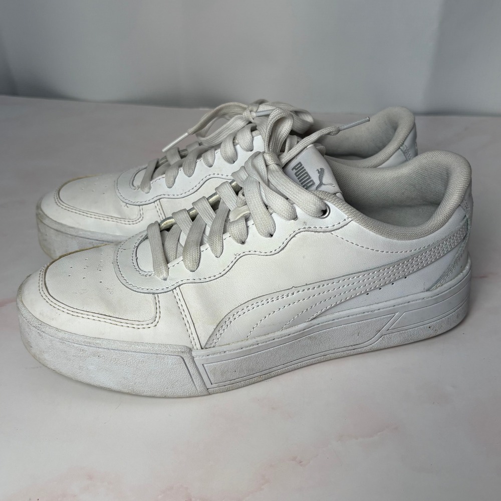 Puma Skye White Leather Lace Up Sneakers Women Sz‎ 8